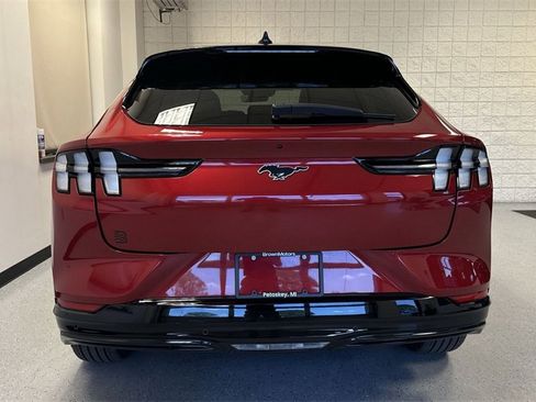 Certified 2024 Ford Mustang Mach-E Premium image 40