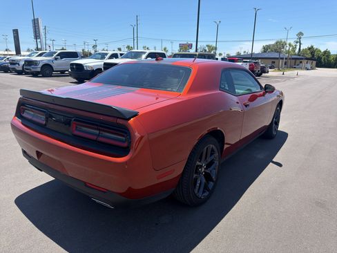 Used 2023 Dodge Challenger SXT w/ Plus Package RWD image 6