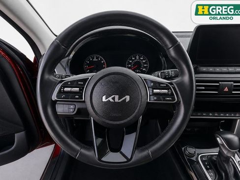 Used 2022 Kia Seltos S FWD image 11