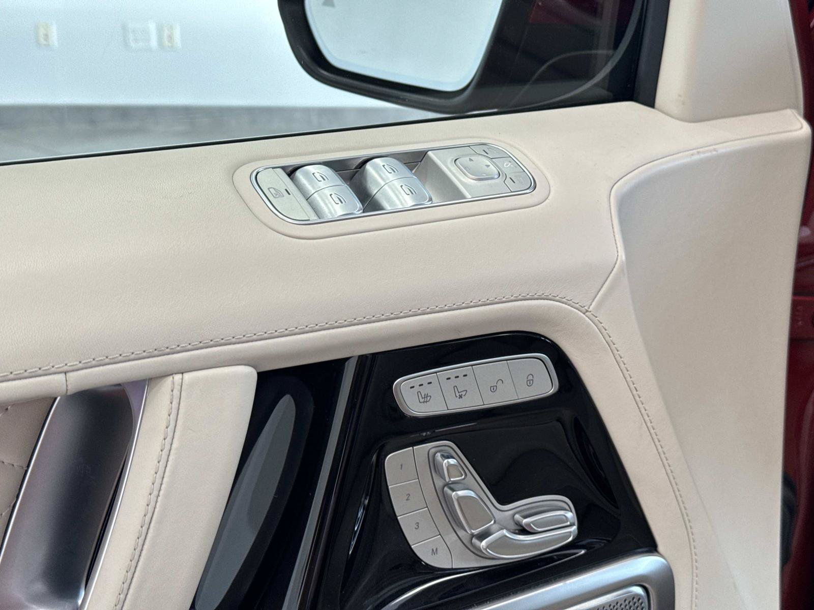 Certified 2024 Mercedes-Benz G 63 AMG 4MATIC image 11