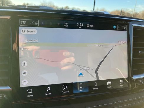 New 2026 Chrysler Pacifica Limited w/ S Appearance Package image 21