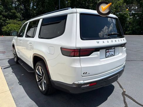 Certified 2022 Jeep Wagoneer Series II w/ Premium Group I RWD image 15