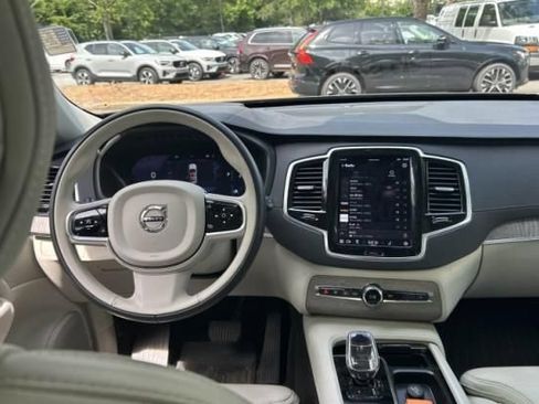 Used 2023 Volvo XC90 B6 Ultimate w/ Protection Package Premier AWD/4WD image 7