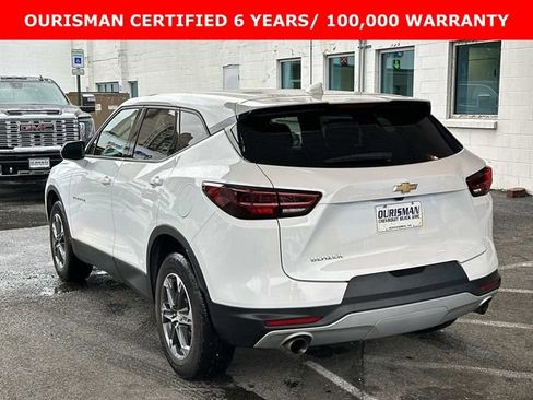 Certified 2025 Chevrolet Blazer LT FWD image 4