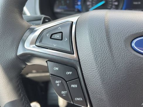 Used 2024 Ford Edge SEL AWD/4WD image 19