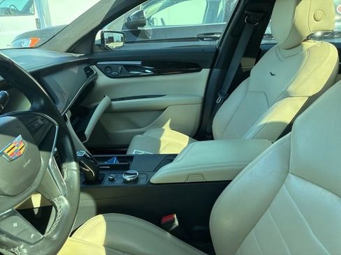 Used 2020 Cadillac CT6 Luxury AWD/4WD image 6