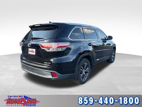 Used 2016 Toyota Highlander XLE AWD/4WD image 5