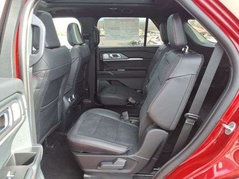 New 2026 Ford Explorer ST w/ Sun And Sound Package image 6