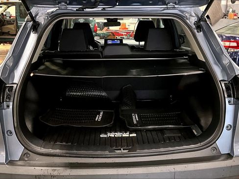 Used 2022 Toyota Corolla Cross LE w/ Moonroof Package image 34