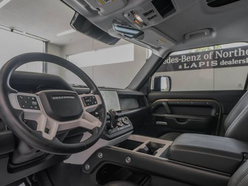 Used 2025 Land Rover Defender 90 S AWD/4WD image 6