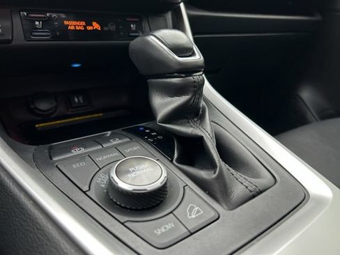 Used 2019 Toyota RAV4 Limited w/ Advanced Technology Package AWD/4WD image 47