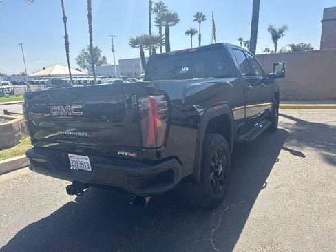 Used 2024 GMC Sierra 2500 AT4 w/ Max Trailering Package AWD/4WD image 16