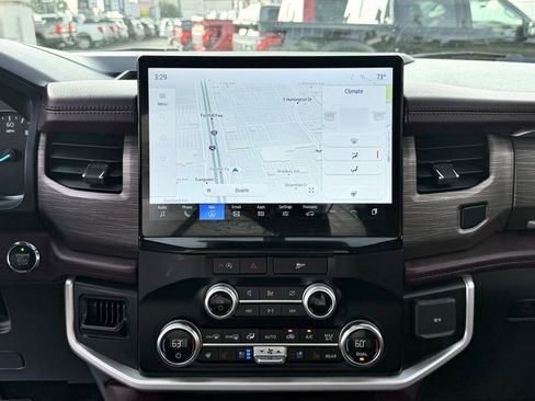 Used 2024 Ford Expedition Max Limited image 25