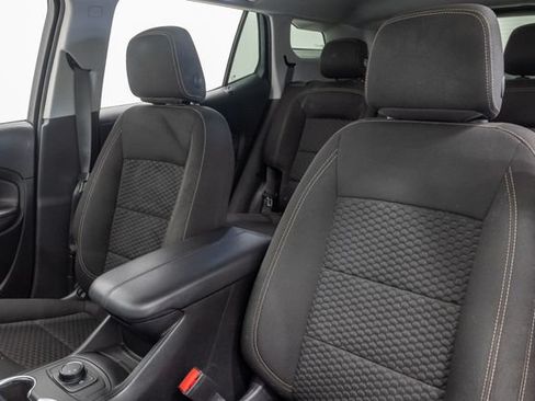 Used 2019 GMC Terrain SLE FWD image 9