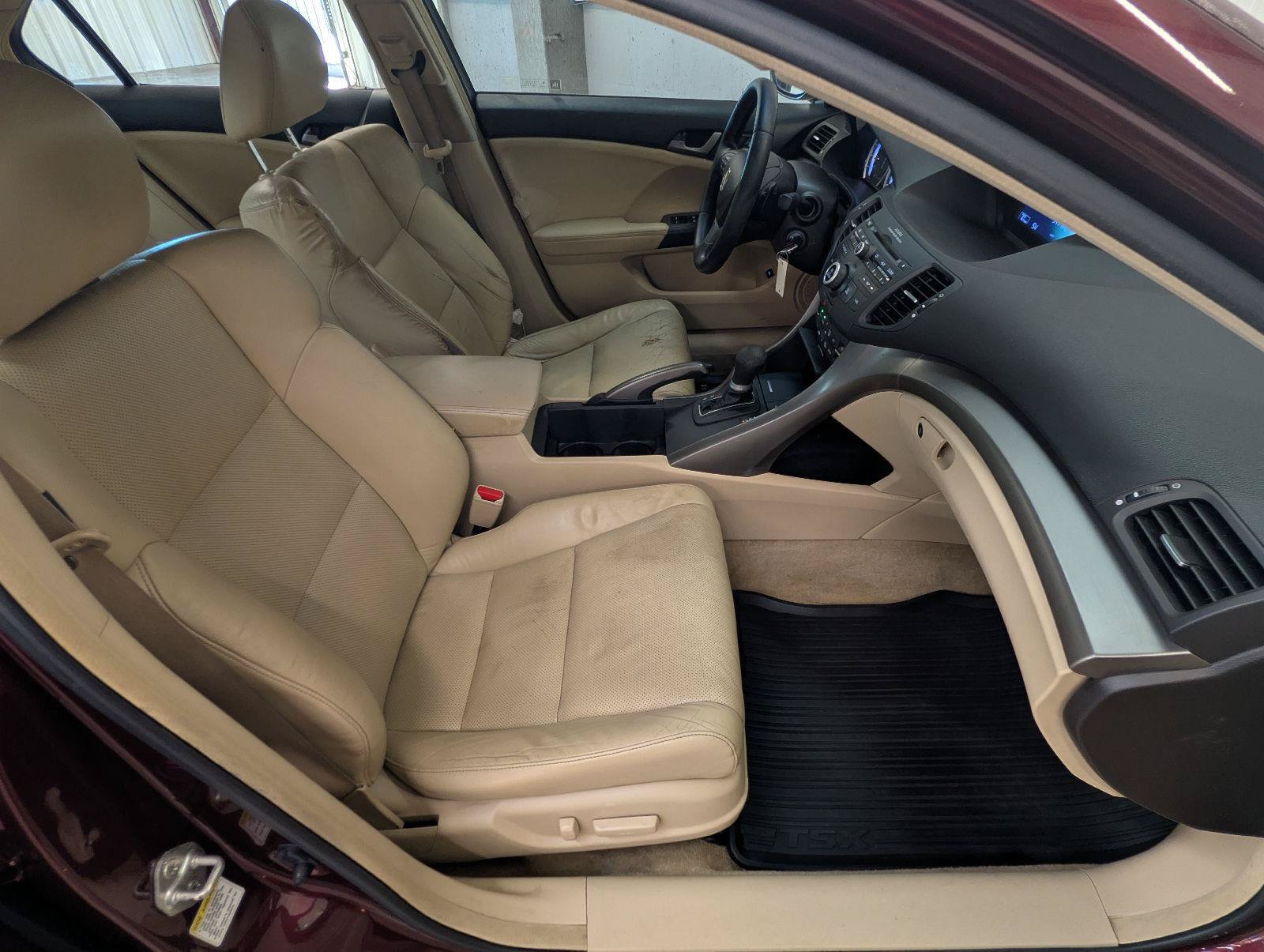 Used 2010 Acura TSX Sedan FWD image 29