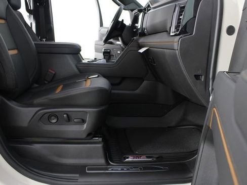 New 2026 GMC Sierra 1500 AT4 image 25