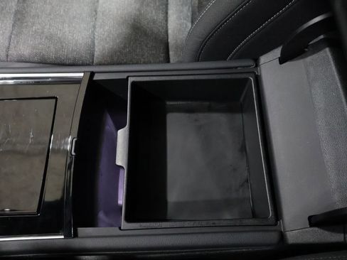 Used 2024 Chevrolet Traverse LT image 31