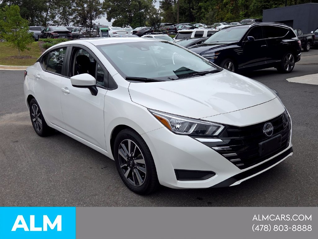 Used 2024 Nissan Versa SV FWD image 21