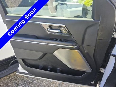 Used 2025 GMC Sierra EV Denali AWD/4WD image 15