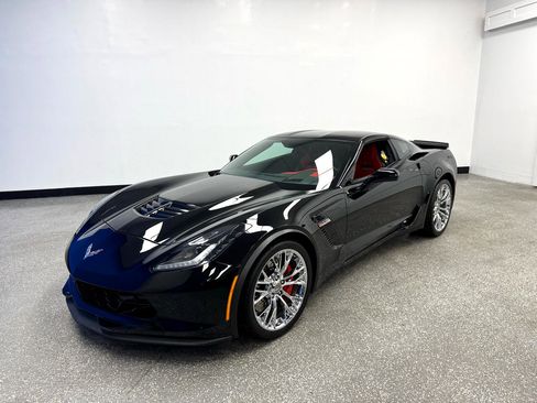 Used 2016 Chevrolet Corvette Z06 w/ 3LZ Preferred Equipment Group image 29
