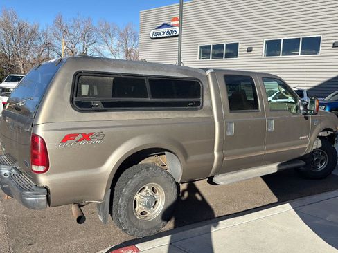 Used 2004 Ford F250 XL image 5