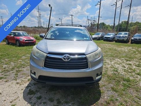 Used 2016 Toyota Highlander Limited AWD/4WD image 10