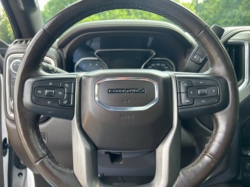 Used 2022 GMC Sierra 1500 Denali w/ Denali Reserve Package image 12