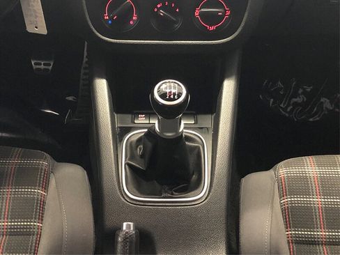 Used 2008 Volkswagen GTI Base image 20