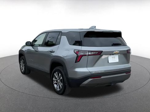 Used 2025 Chevrolet Equinox LT image 11