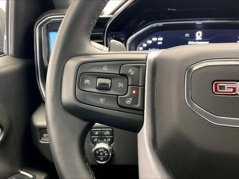 Used 2024 GMC Sierra 1500 SLT w/ SLT Premium Plus Package image 20