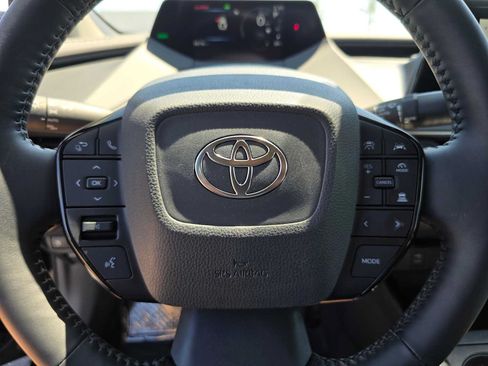 Certified 2026 Toyota Prius XLE FWD image 22