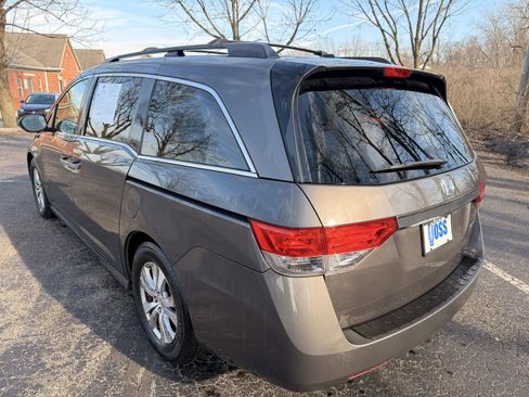 Used 2016 Honda Odyssey SE image 5