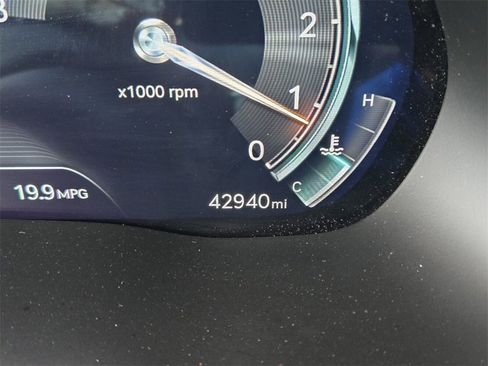 Used 2023 Genesis GV80 2.5T w/ Prestige Package image 28