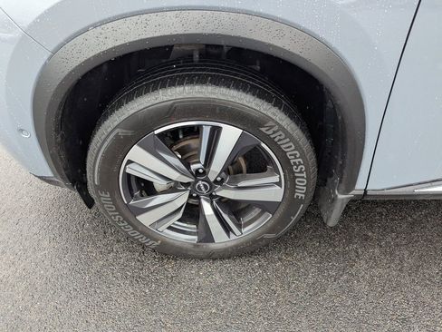 Used 2023 Nissan Rogue Platinum AWD/4WD image 12
