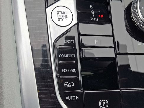 Certified 2024 BMW X6 xDrive40i w/ Premium Package image 24