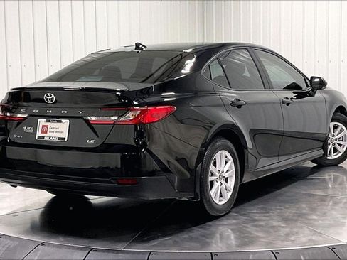Used 2026 Toyota Camry LE w/ Convenience Package FWD image 13