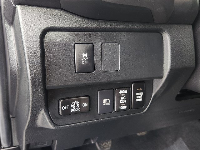 Used 2022 Toyota Tacoma TRD Off-Road w/ TRD Premium Off Road Package AWD/4WD image 20