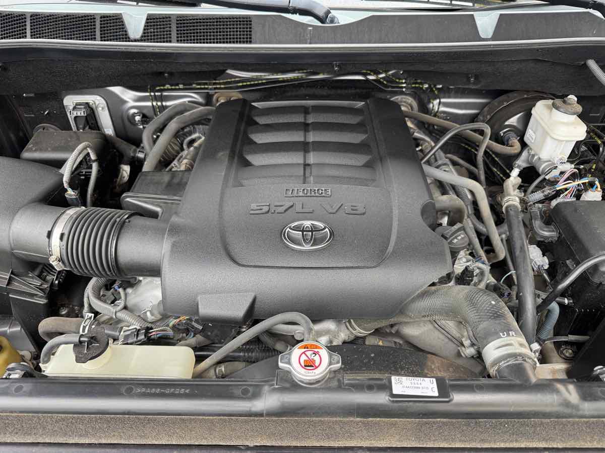 Used 2018 Toyota Tundra SR5 w/ SR5 Upgrade Package RWD image 6