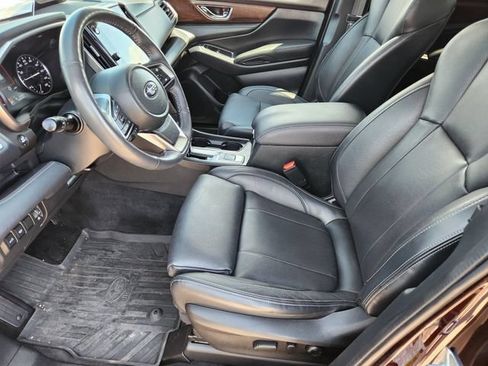 Used 2023 Subaru Ascent Touring AWD/4WD image 11