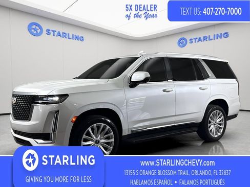 Used 2022 Cadillac Escalade Luxury image 1