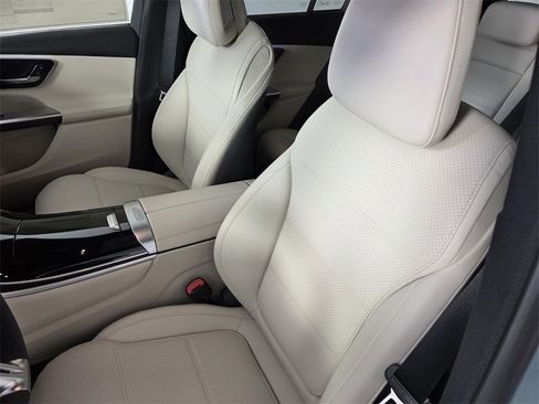 New 2026 Mercedes-Benz GLC 300 image 9