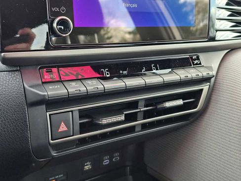 Certified 2025 Toyota Camry LE image 27