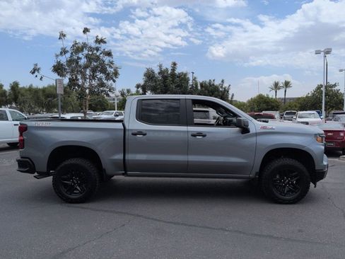 Used 2025 Chevrolet Silverado 1500 Custom Trail Boss AWD/4WD image 9