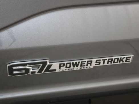 New 2026 Ford F250 XLT w/ XLT Premium Package AWD/4WD image 15