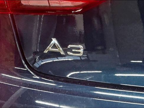 Used 2019 Audi A3 2.0T Premium Plus w/ Premium Plus Package image 11