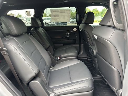 New 2026 Hyundai Palisade Calligraphy FWD image 13