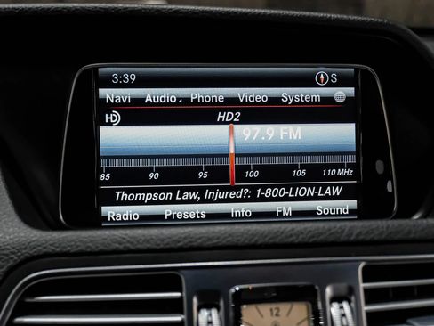 Used 2014 Mercedes-Benz E 550 Coupe image 27