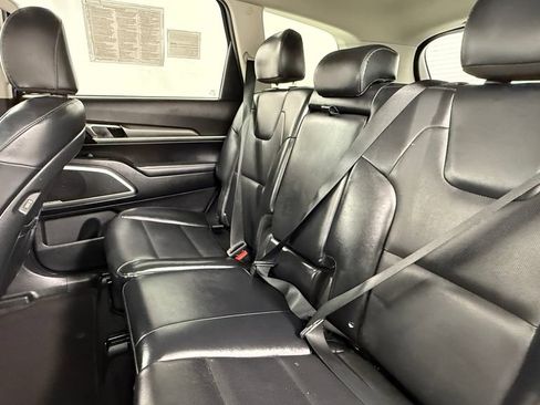 Used 2022 Kia Telluride LX AWD/4WD image 27