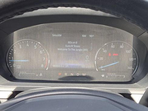 Used 2020 Ford Explorer XLT w/ Equipment Group 202A AWD/4WD image 18