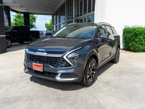 New 2025 Kia Sportage EX AWD/4WD image 3